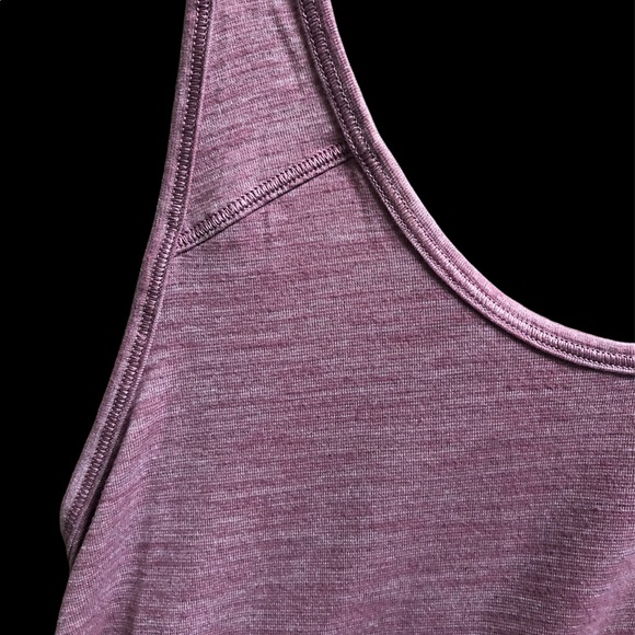 Lululemon Essential Tank - Picture 6 of 6